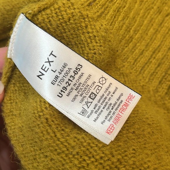 Mustard Ruffled Women's Sweater NWOT - Picture 8 of 8